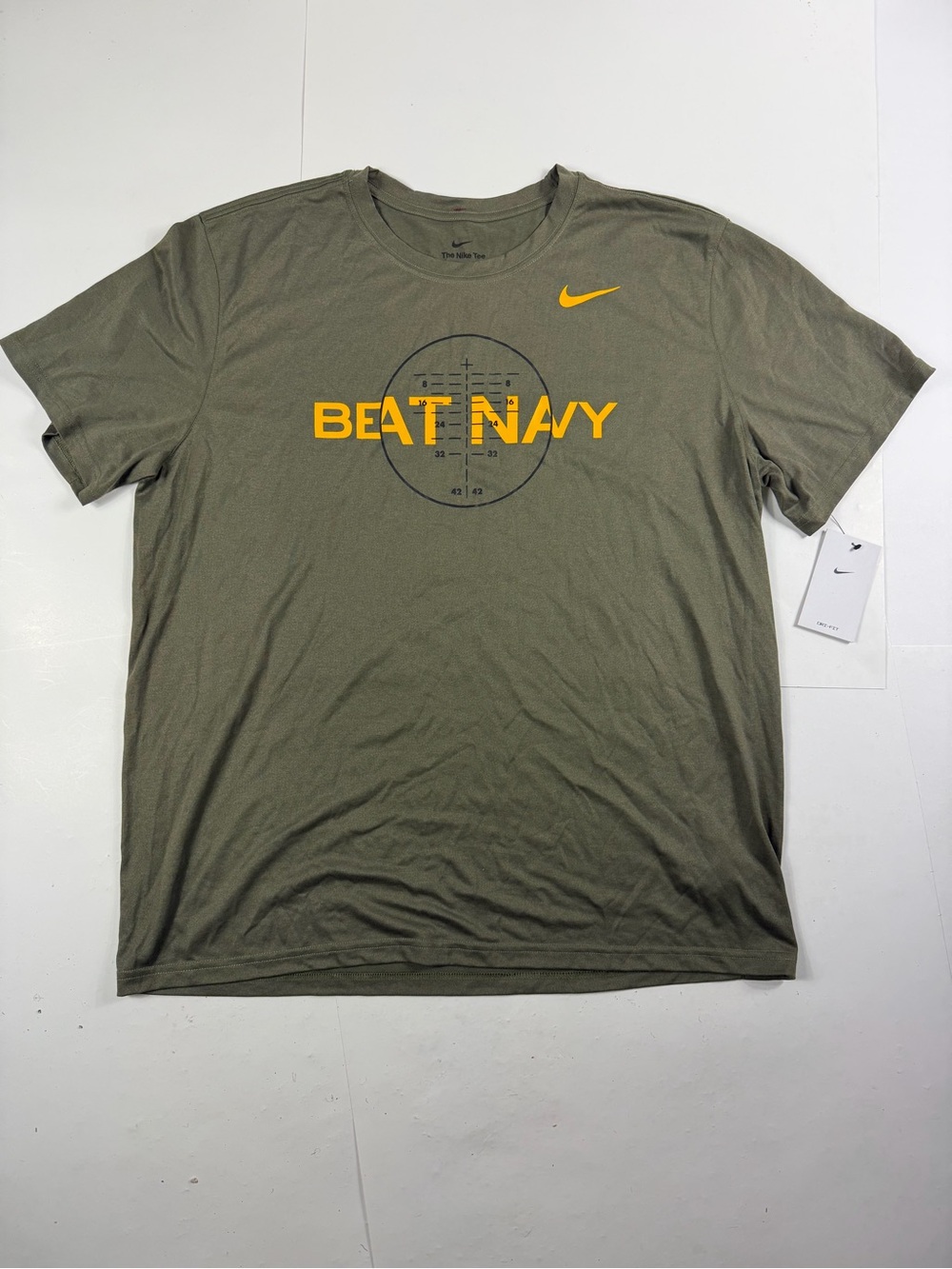 Nike Men’s  Olive Army Black Knights 1st Armored Division Beat Navy T-Shirt XXL
